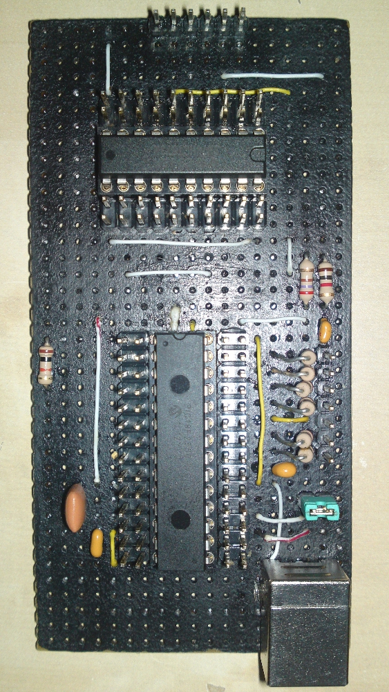 USB_PIC18F2550_Breakout_Oben.JPG